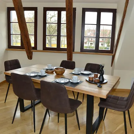 Mit 2 Schlafzimmern In Nahe Mulderadweg * Grimma