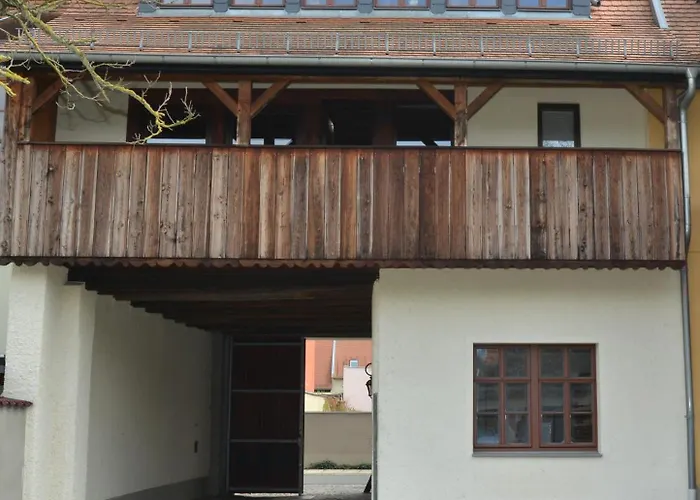 Mit 2 Schlafzimmern In Nahe Mulderadweg Апартаменты *