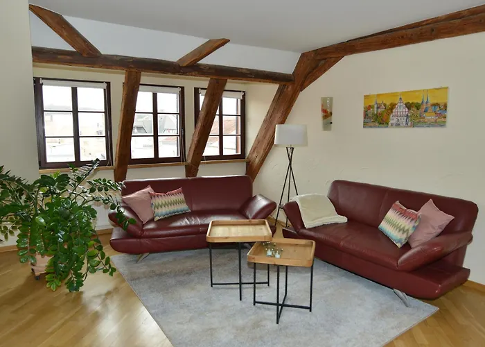 Mit 2 Schlafzimmern In Nahe Mulderadweg Гримма